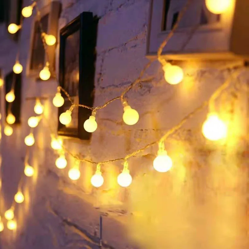 LED Cadena de Luces Con la Ronda de Bolas de Navidad Luces de Hadas de Vacaciones Festón Garland de la Lámpara de la Fiesta de la Boda de Luz en el Hogar Decoración Imagen 0
